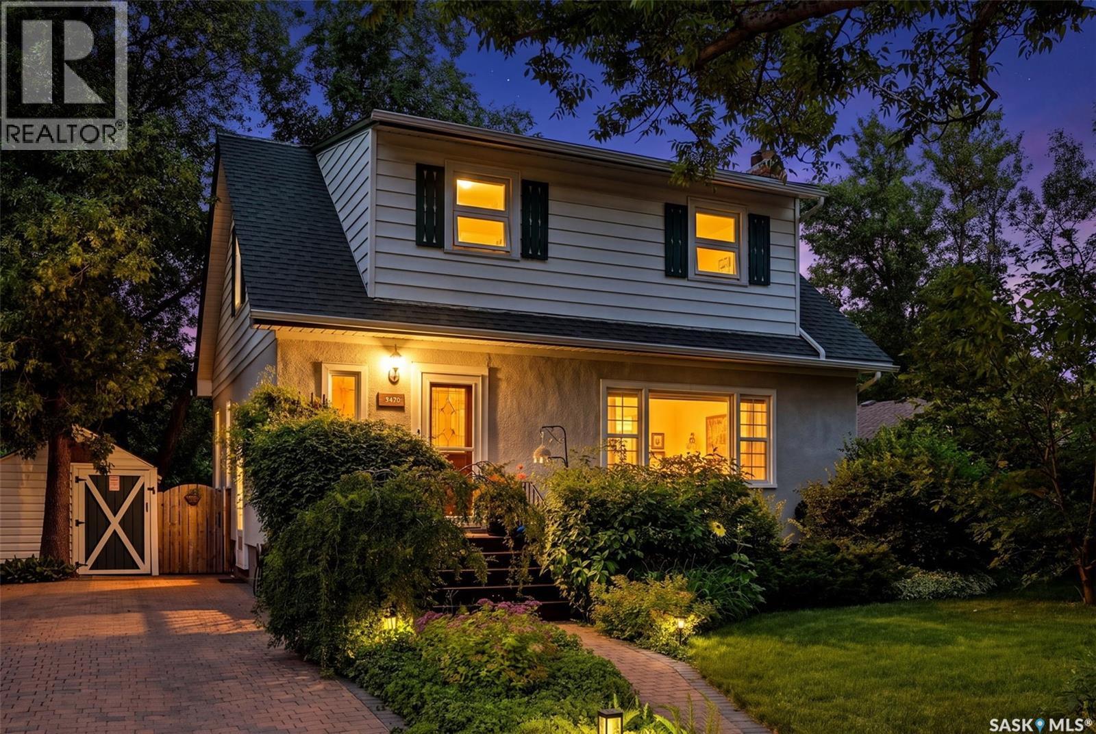 3470 Angus STREET - 2