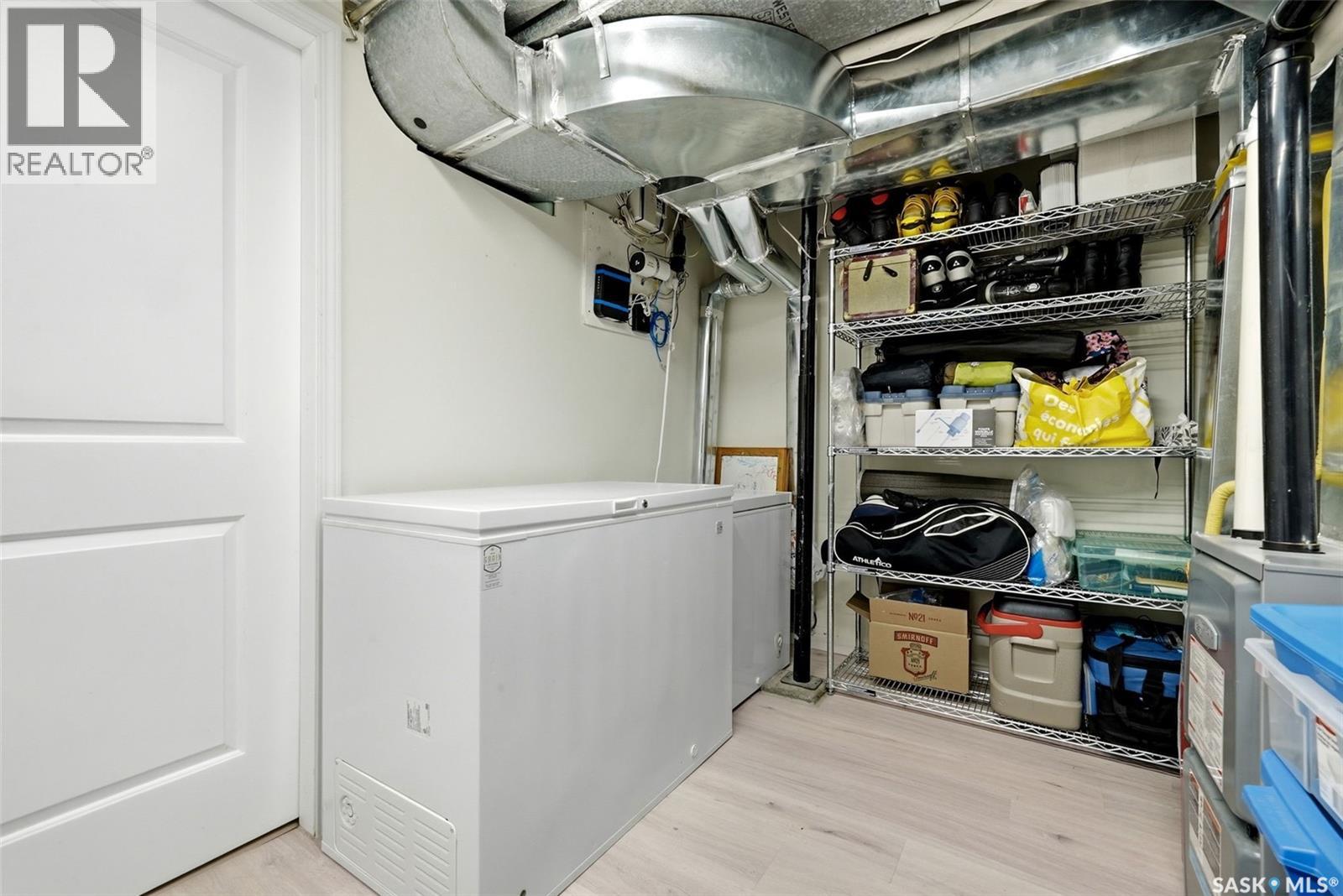 3470 Angus STREET - 33