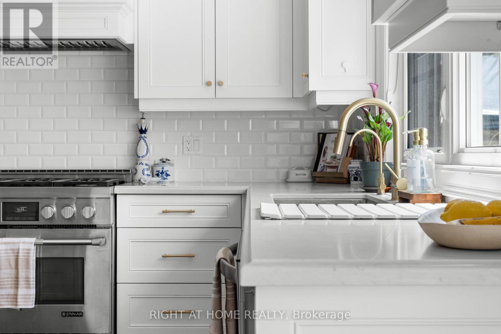 1068A SHAW DRIVE - Image 15