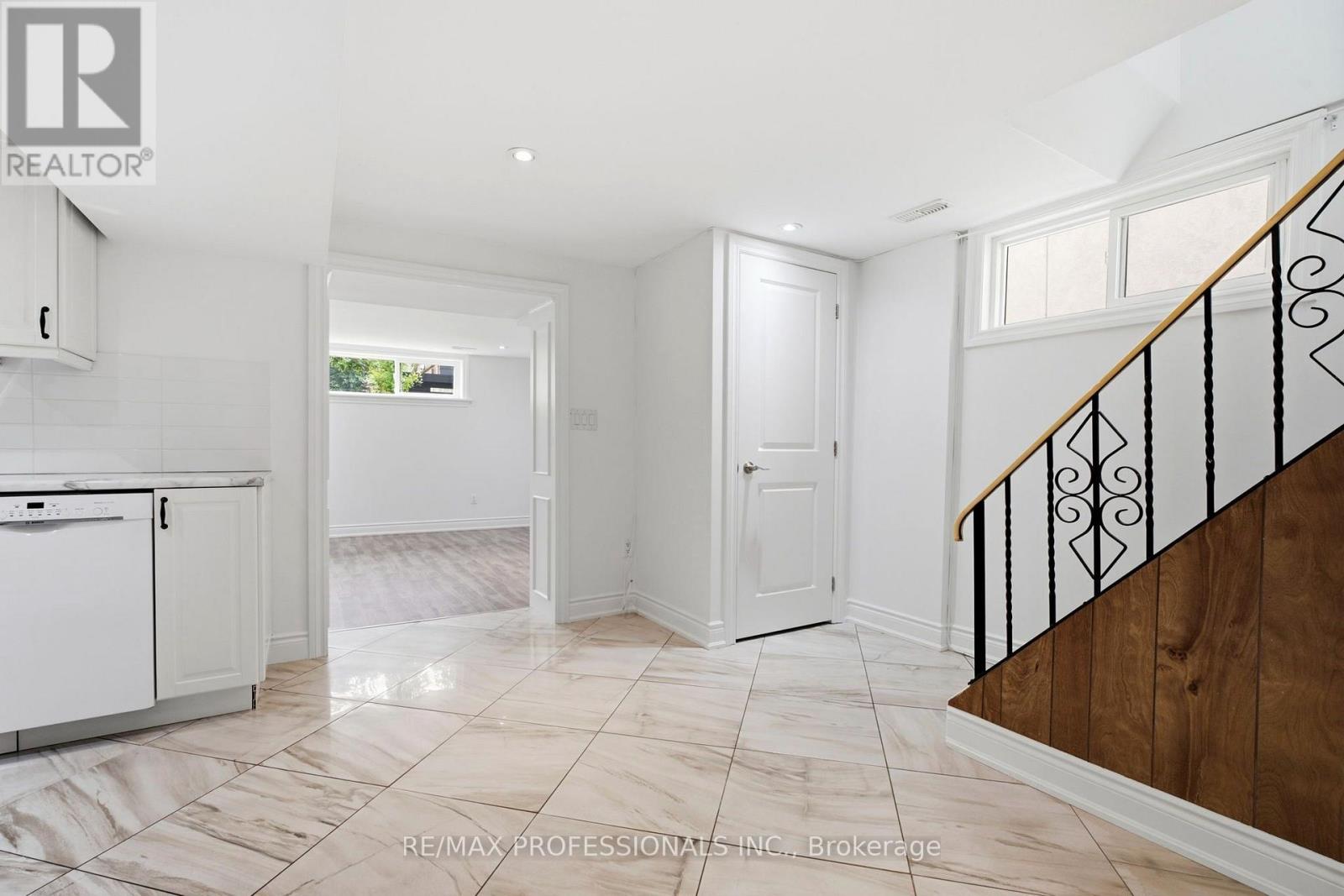 77 CRONIN DRIVE - Image 23