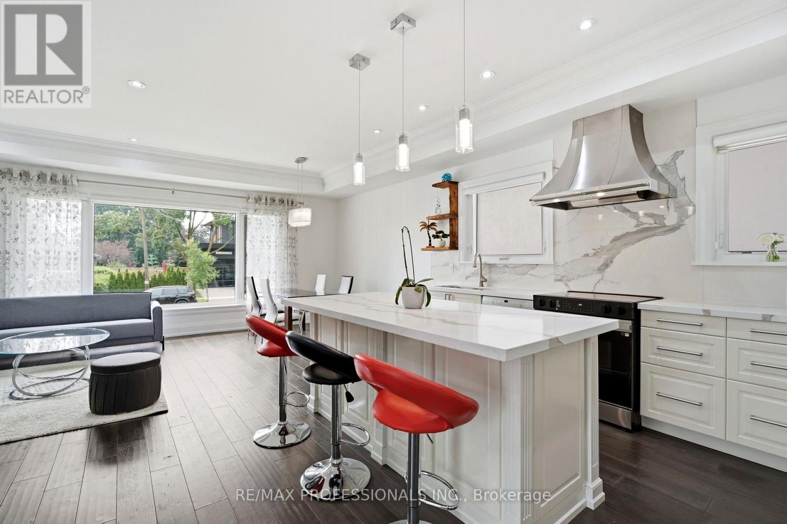 77 CRONIN DRIVE - Image 3