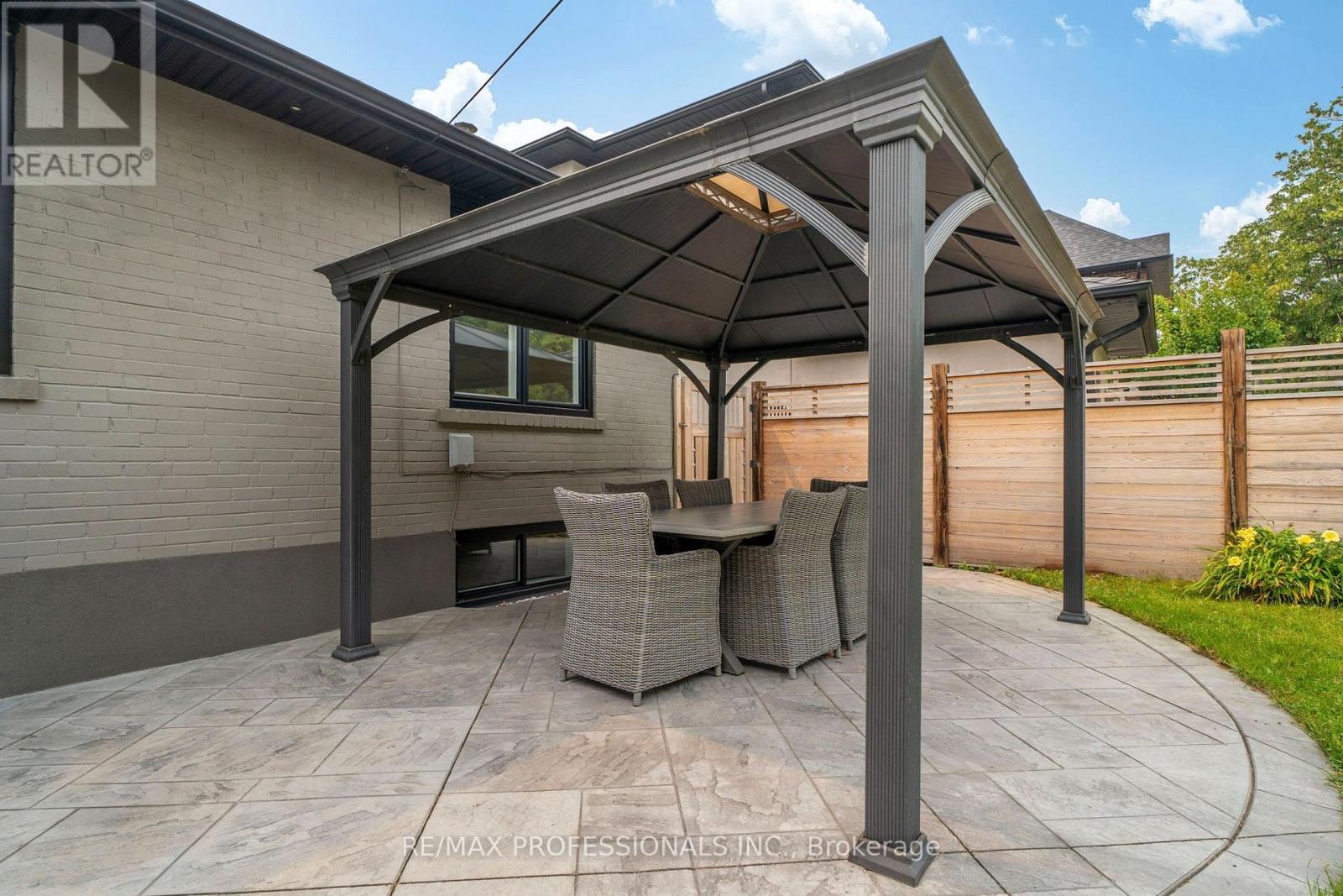 77 CRONIN DRIVE - Image 34