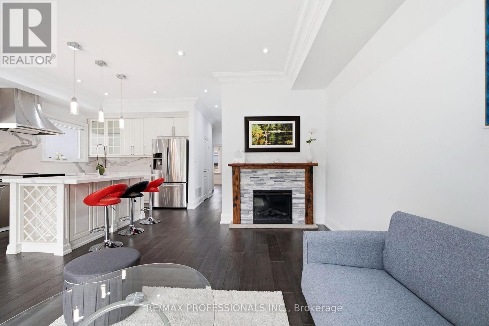 77 CRONIN DRIVE - Image 9