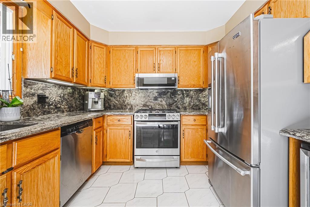 19 GLENHAVEN Court - Image 11