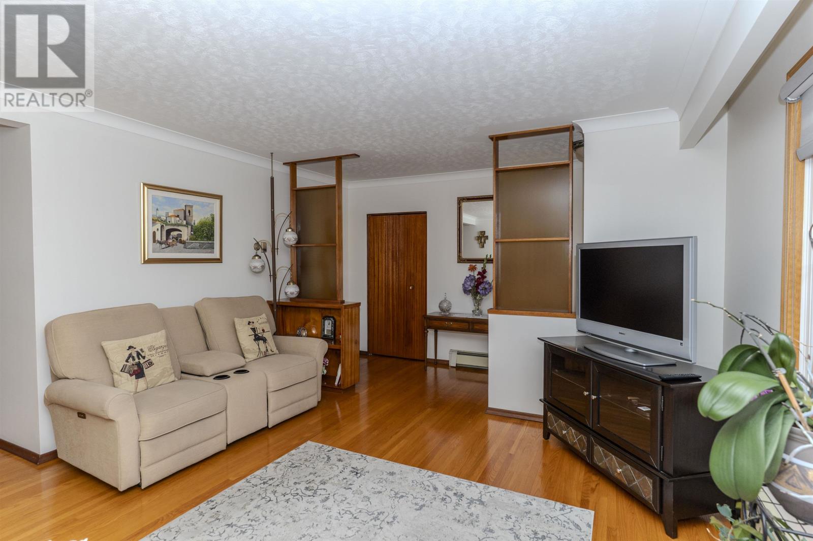 402 Victoria Ave W - 11