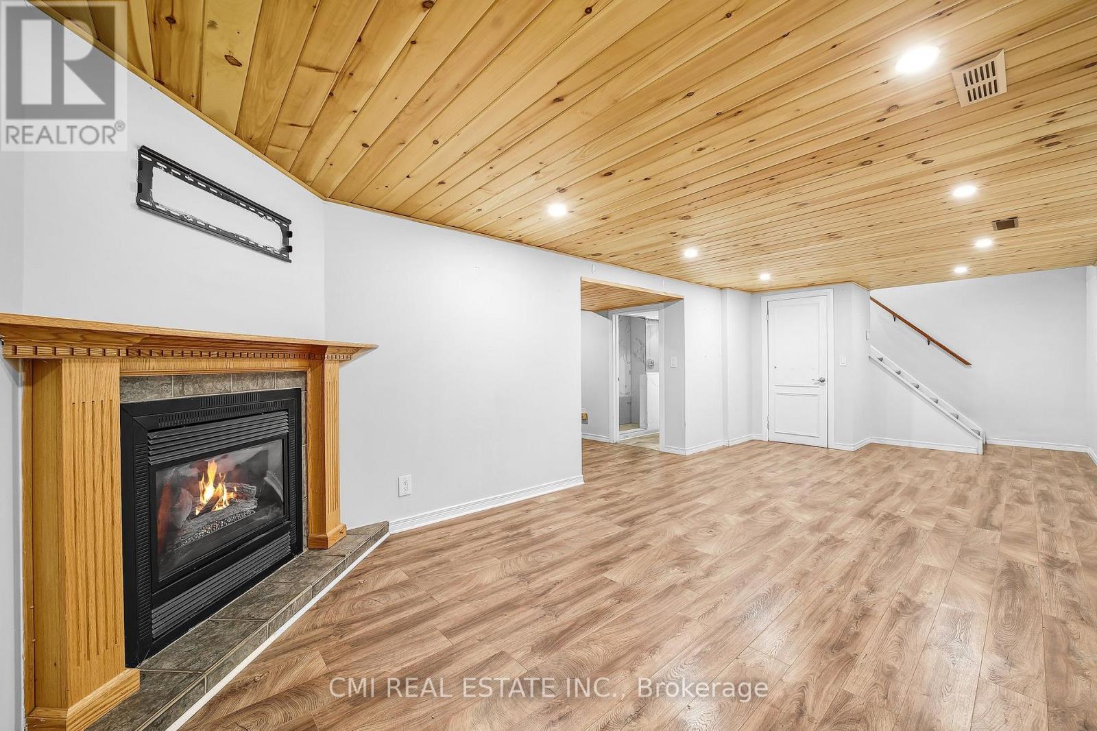 96 ELGIN STREET - 23