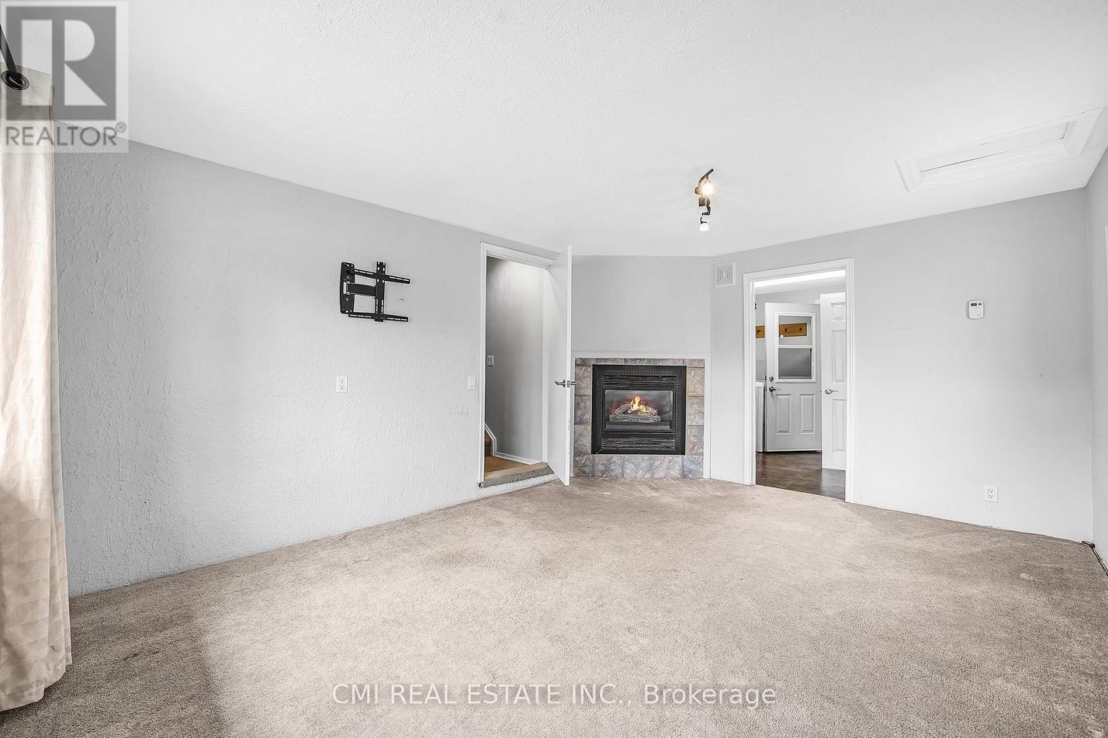 96 ELGIN STREET - 9