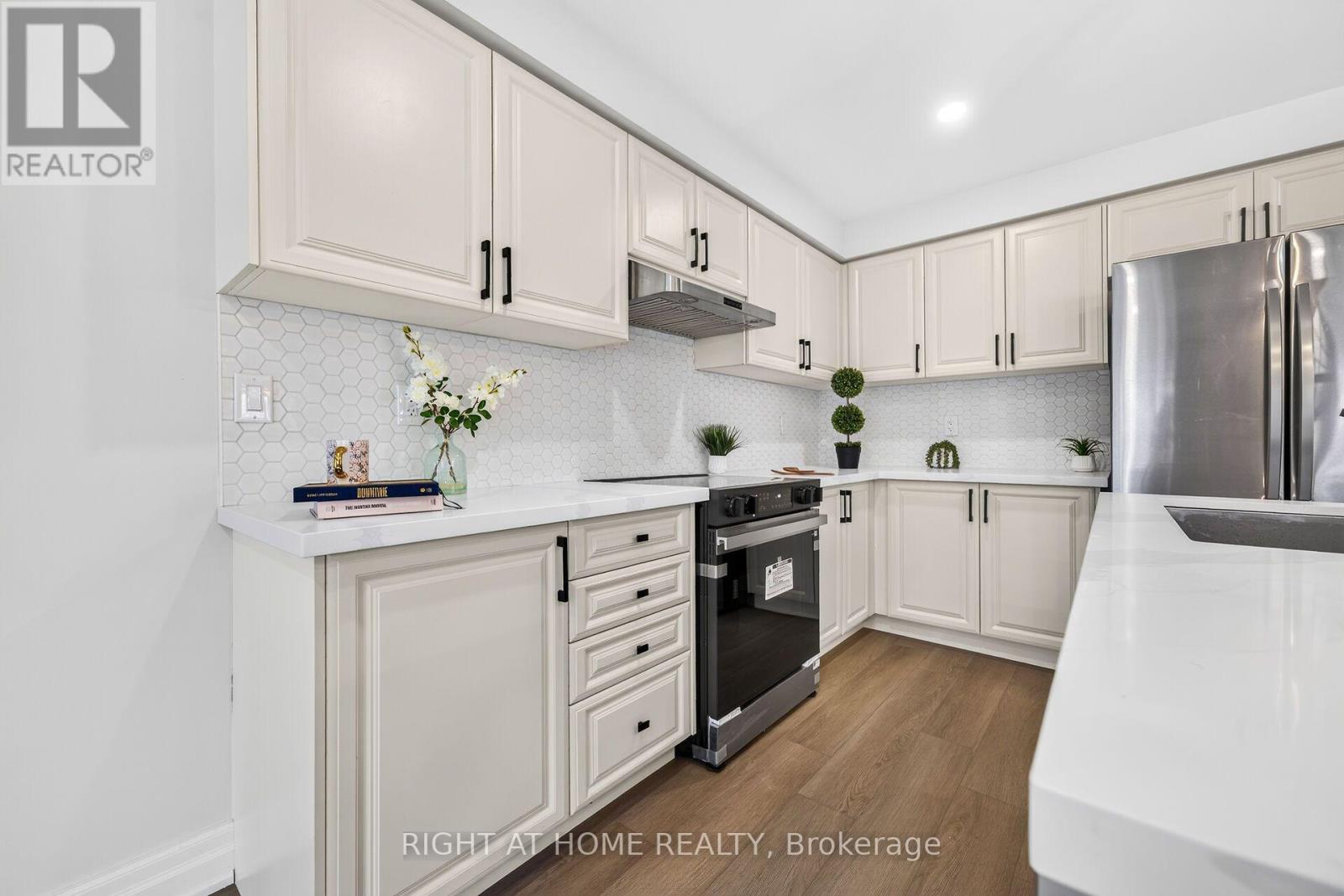 31 MCCARGOW DRIVE - 9
