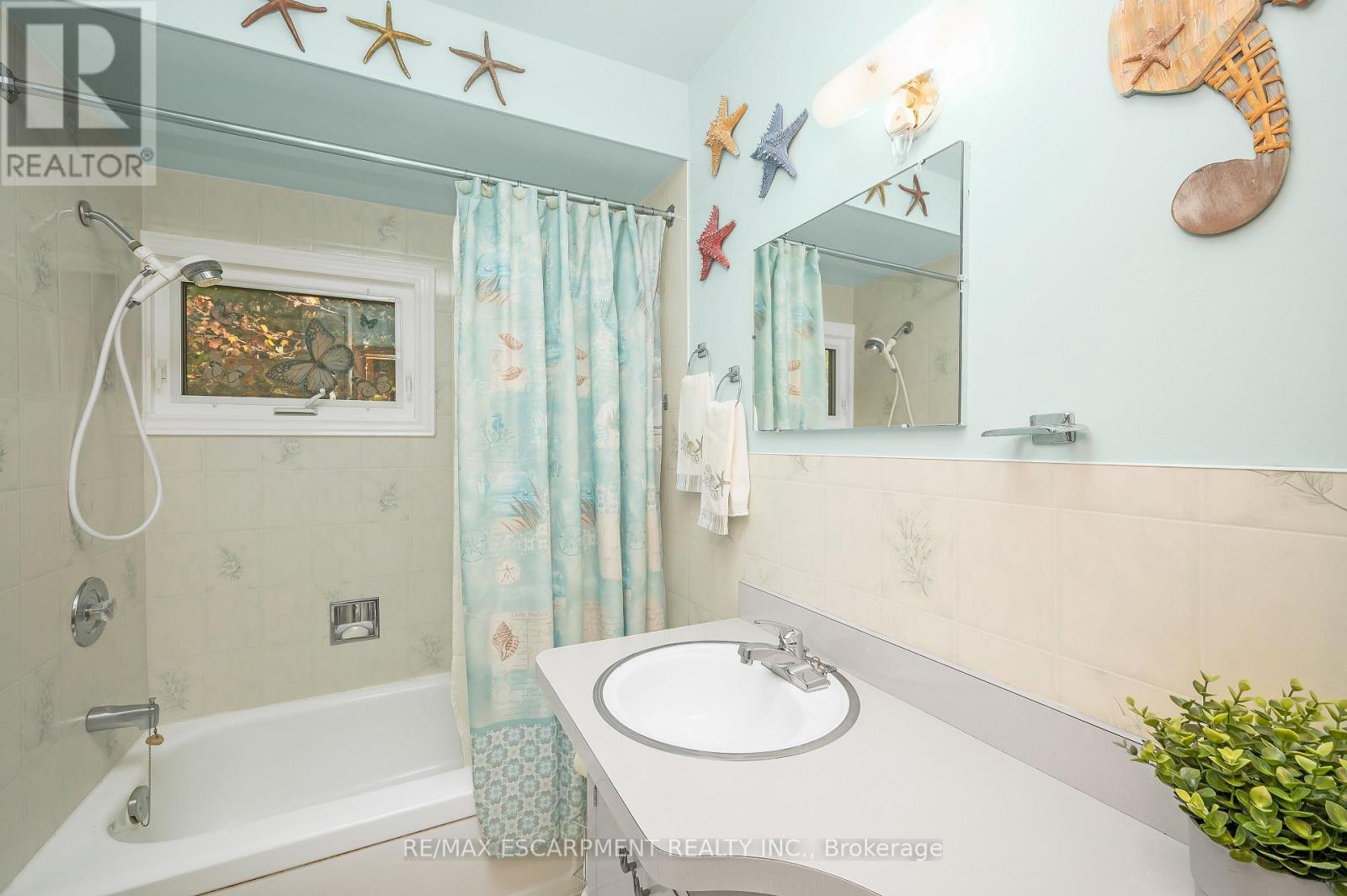 1012 ARMSTRONG ROAD - 25