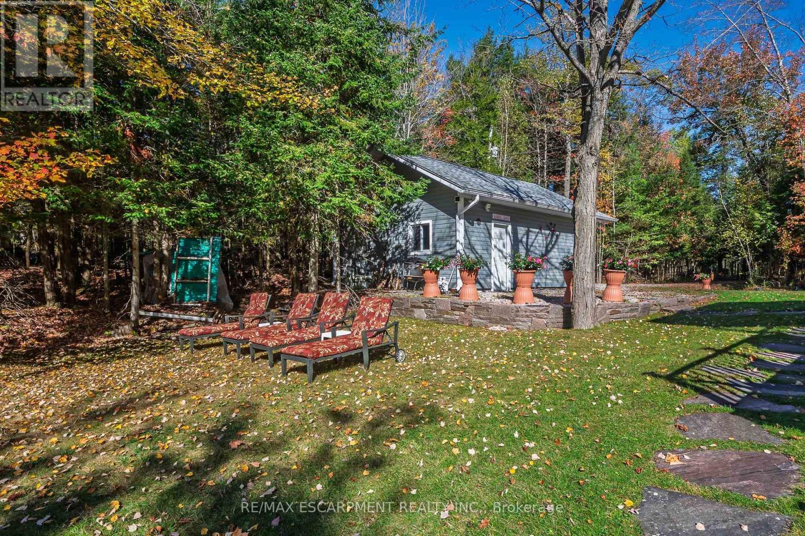 1012 ARMSTRONG ROAD - 30