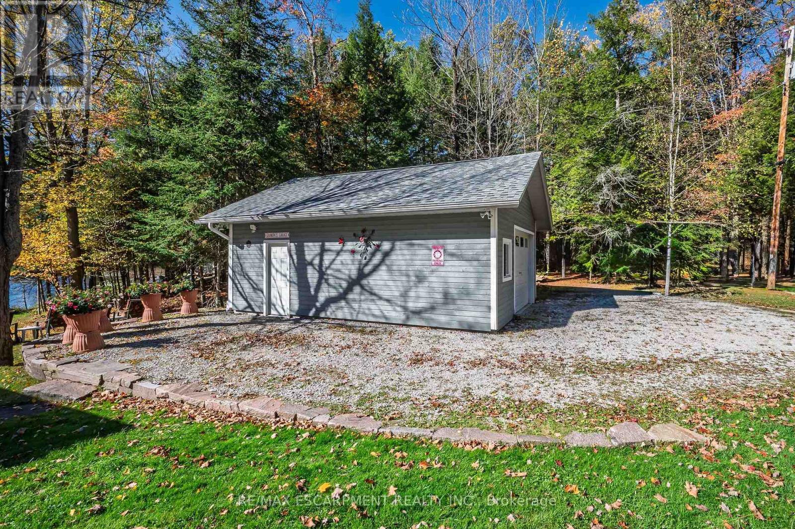 1012 ARMSTRONG ROAD - 31