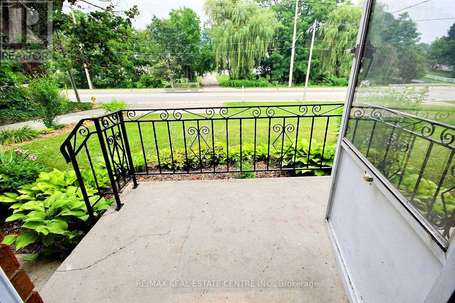 485 BROADWAY STREET - 16
