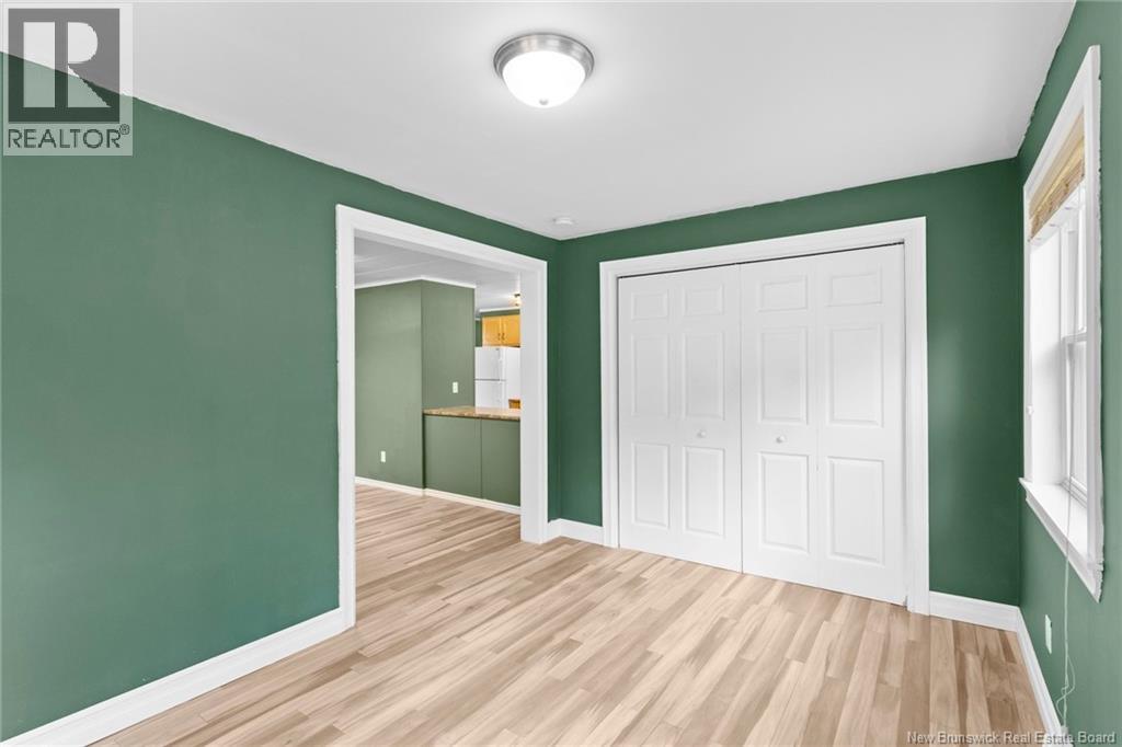 9 Booth Road - 16