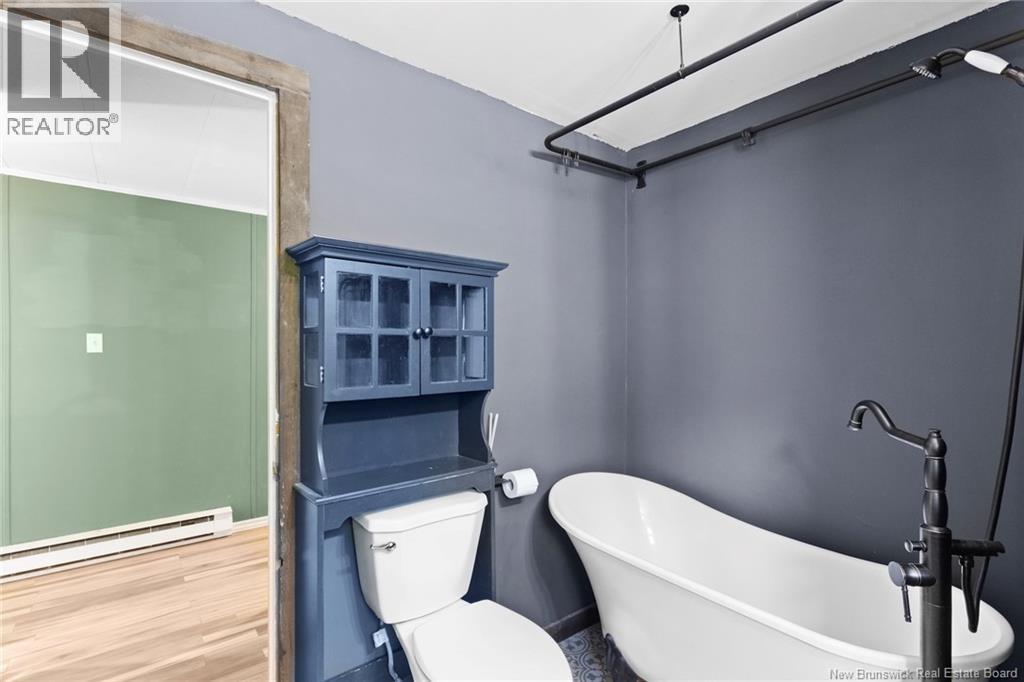 9 Booth Road - 38