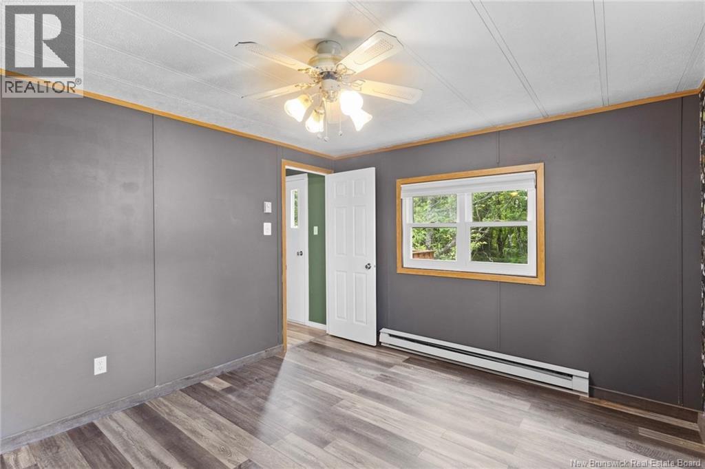 9 Booth Road - 32