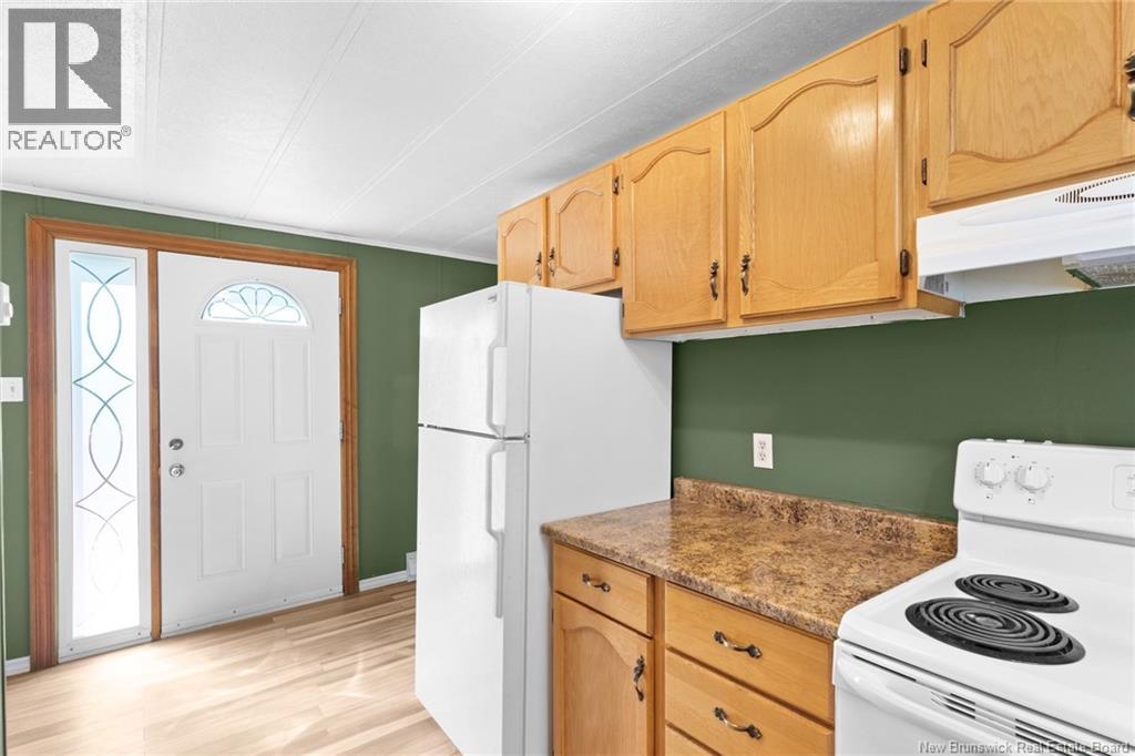 9 Booth Road - 24