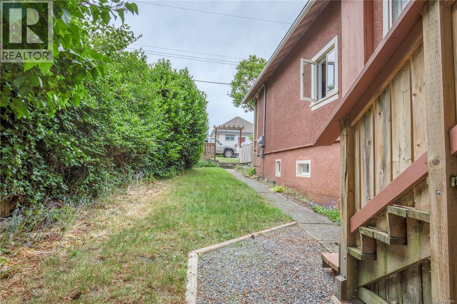415 Machleary St - 32