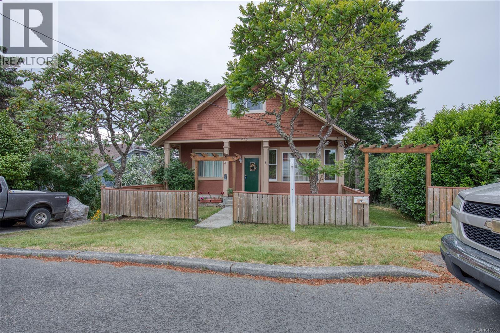 415 Machleary St - 41