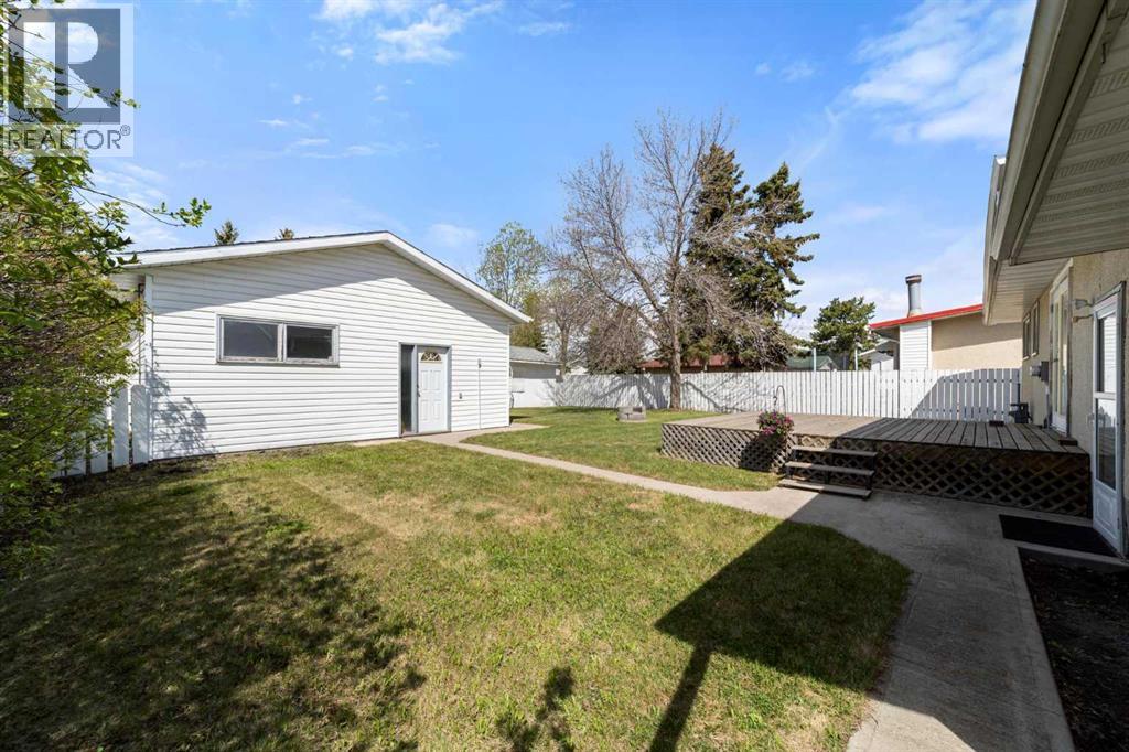 4206 60 Street Close - 22