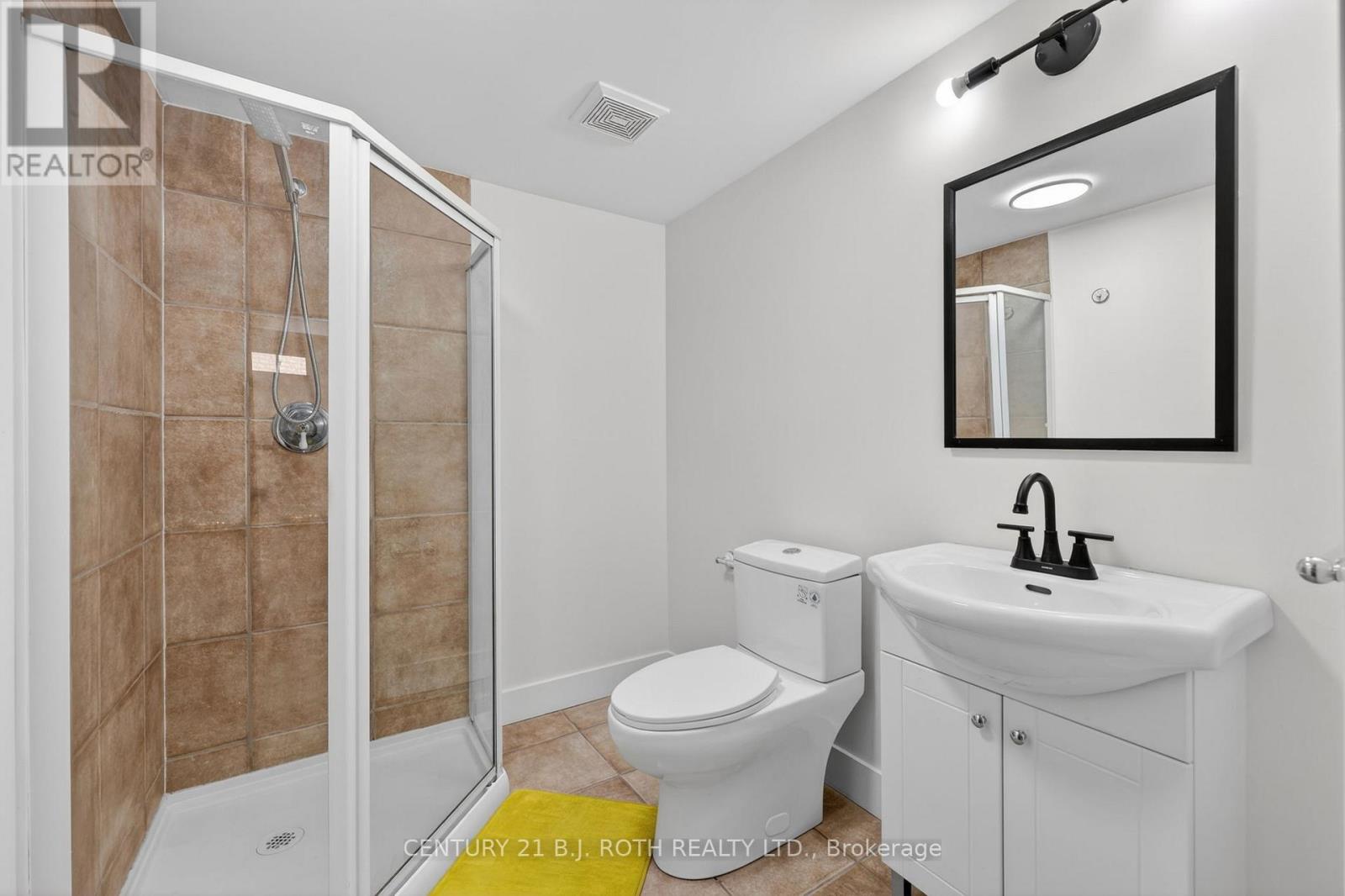 1077 CORRIE STREET - 41
