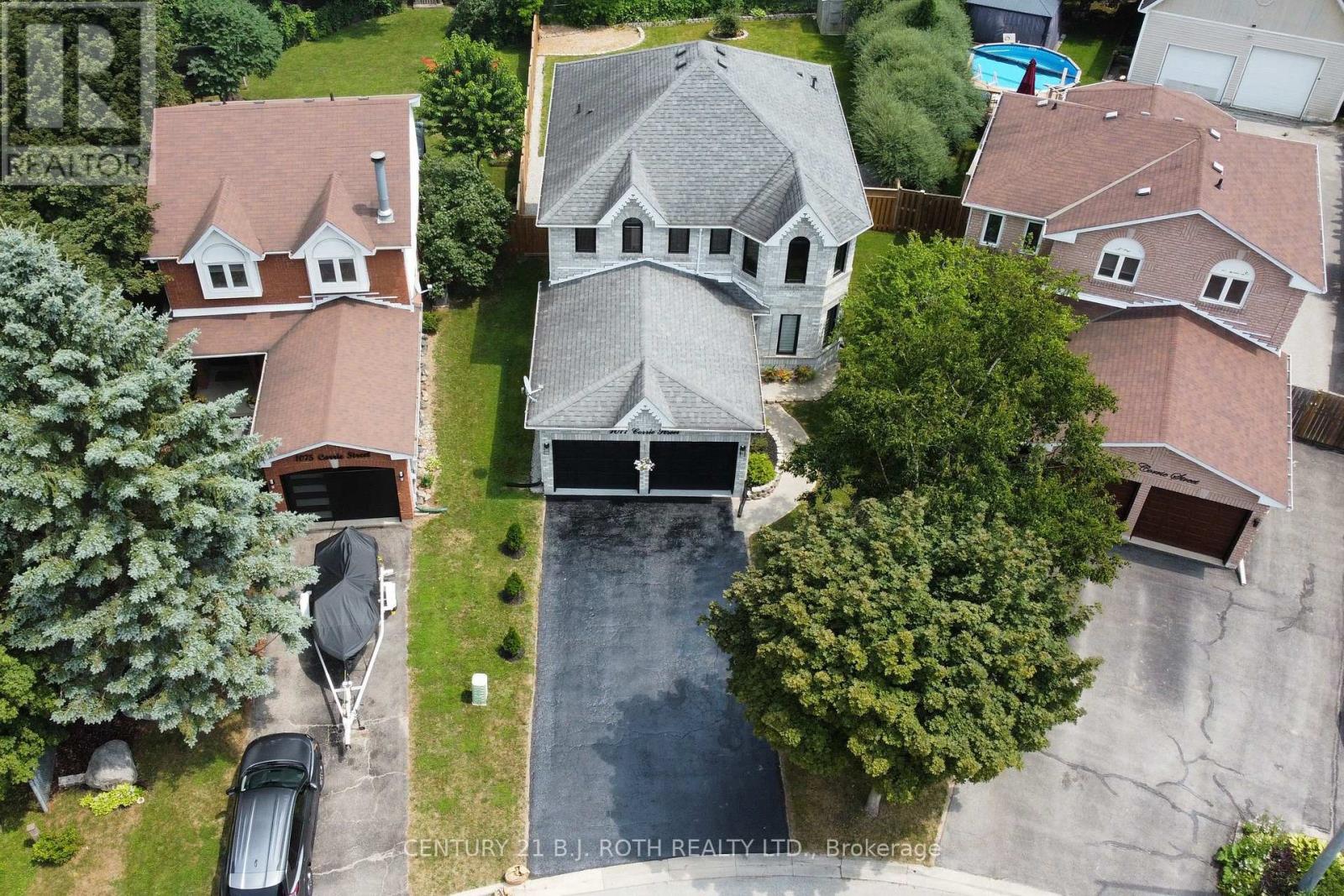 1077 CORRIE STREET - 48