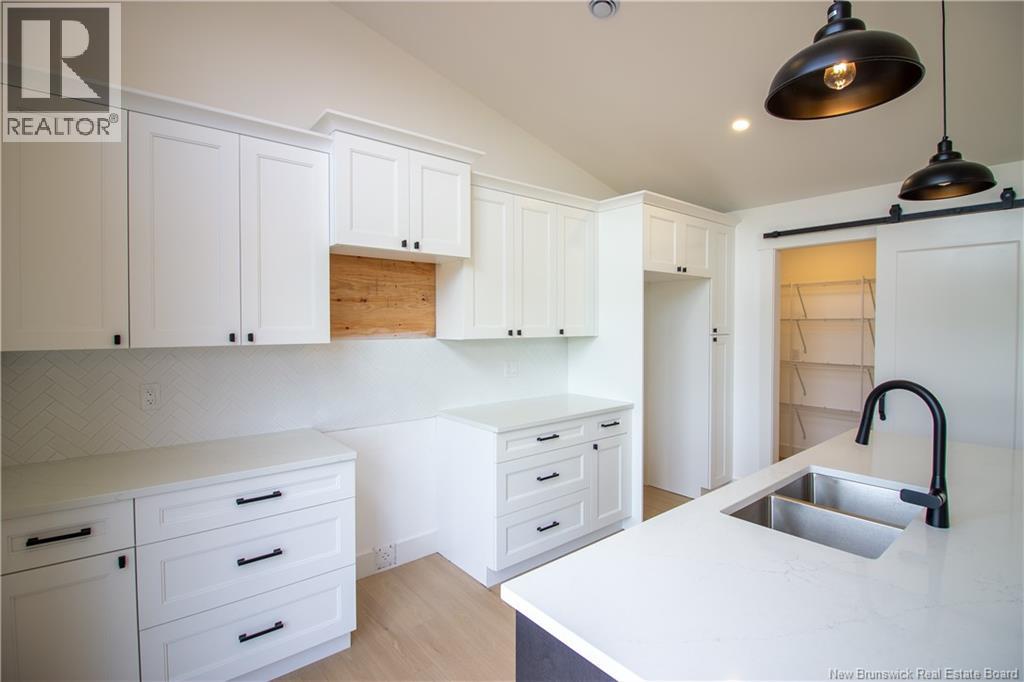 597 Grove Hill Road - 12