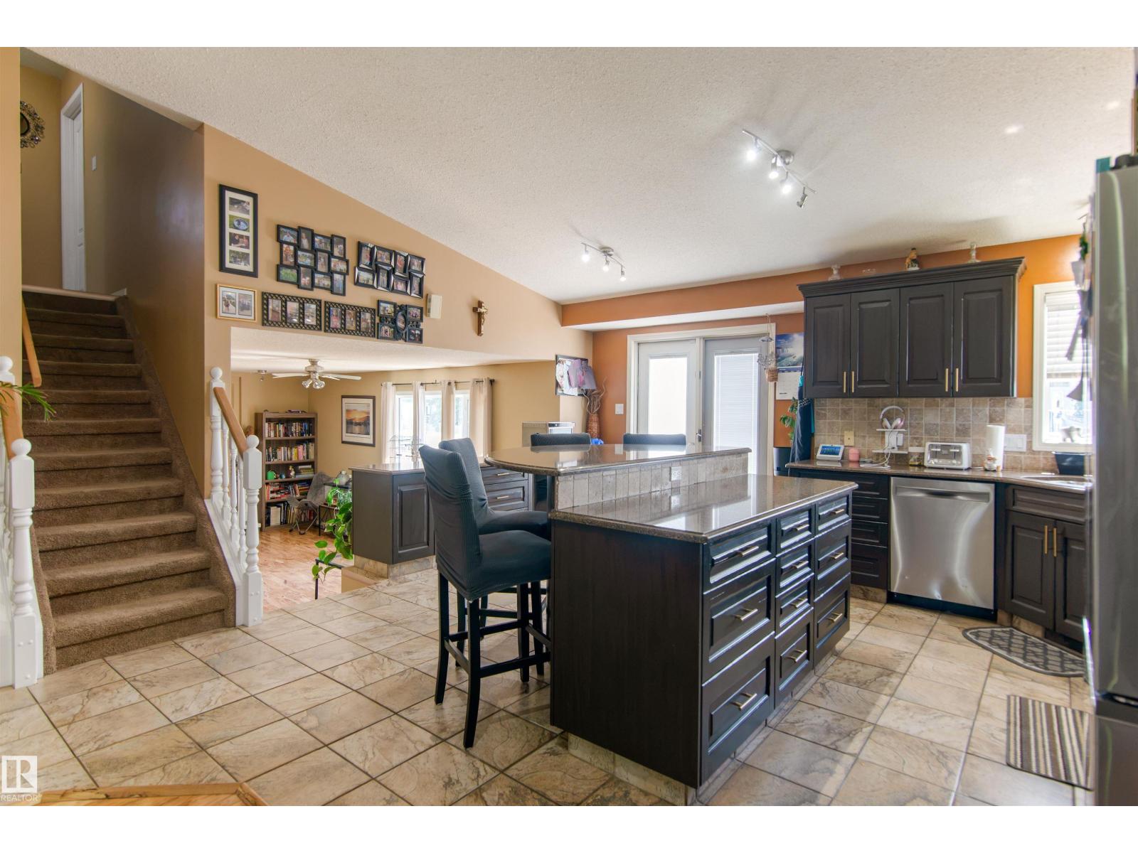 4126 40 AV - Image 7