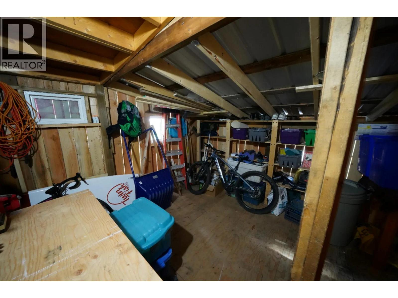 #5 1079 Lundell Road - 19