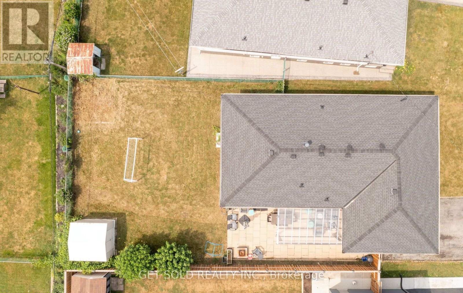 44 MANCROFT CRESCENT - 49