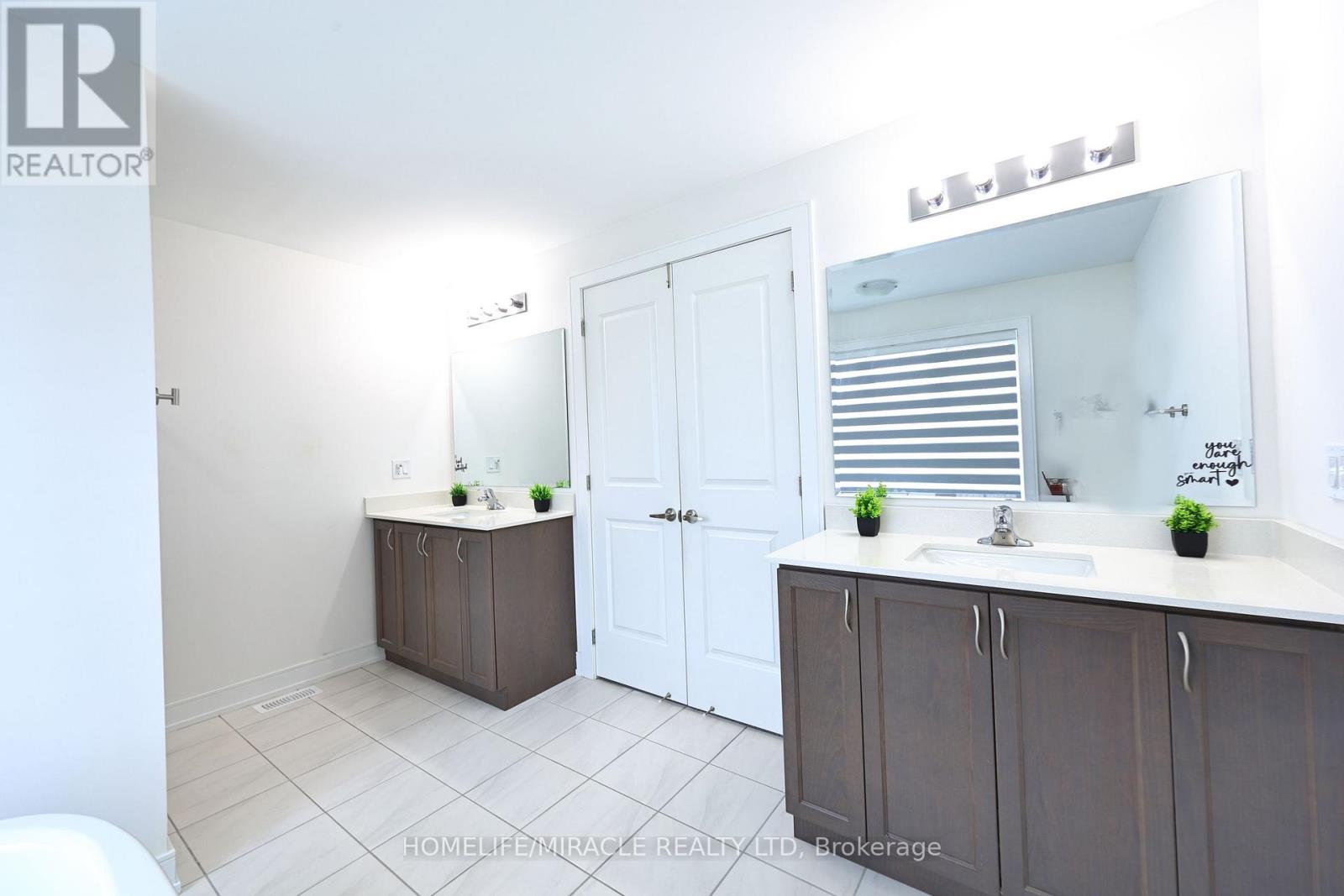 42 FERGUSON STREET - Image 32