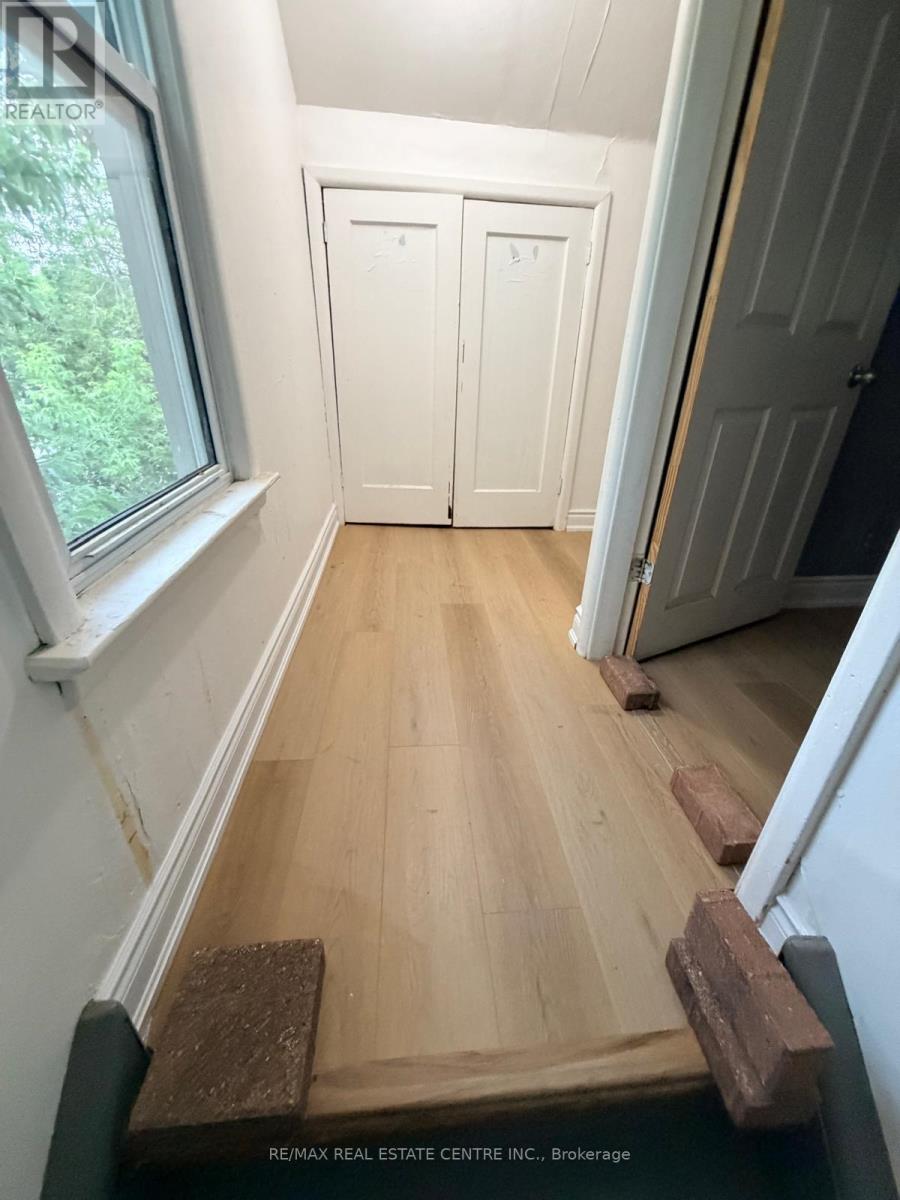 131 STEWART STREET - 11