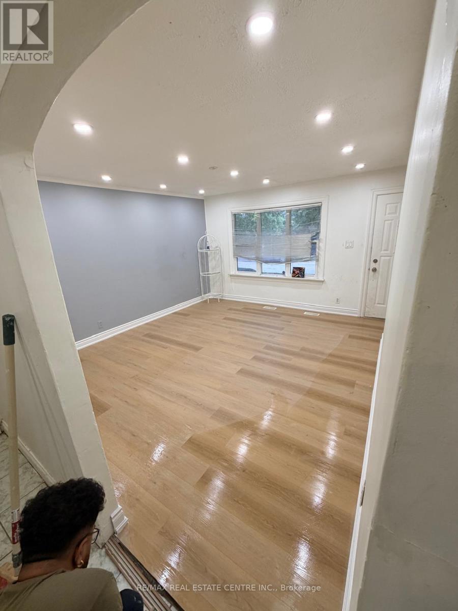 131 STEWART STREET - 19