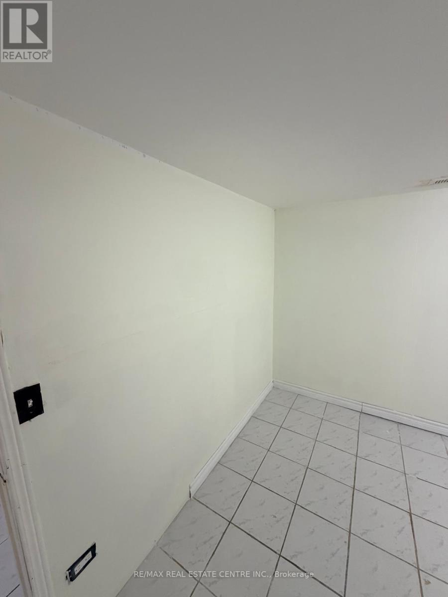 131 STEWART STREET - 4