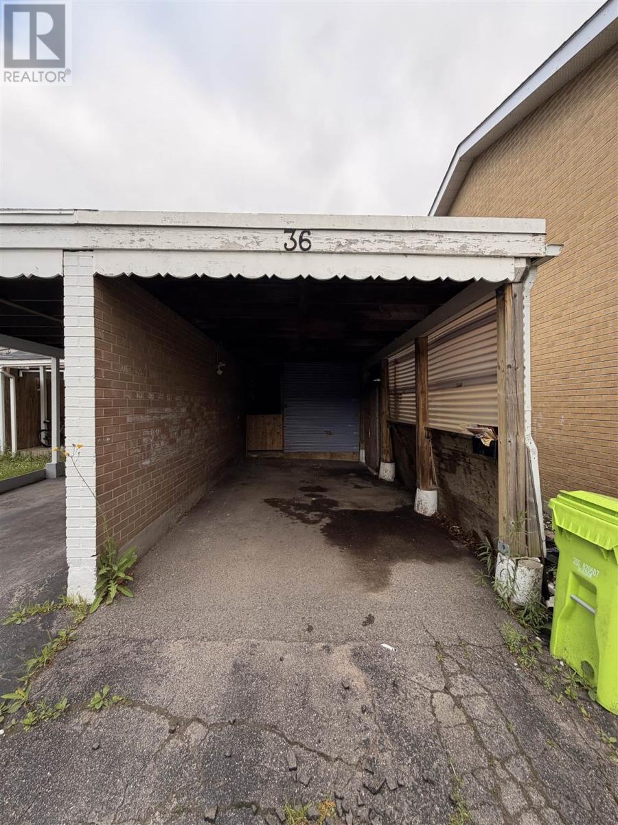 36 Ferguson AVE - 4