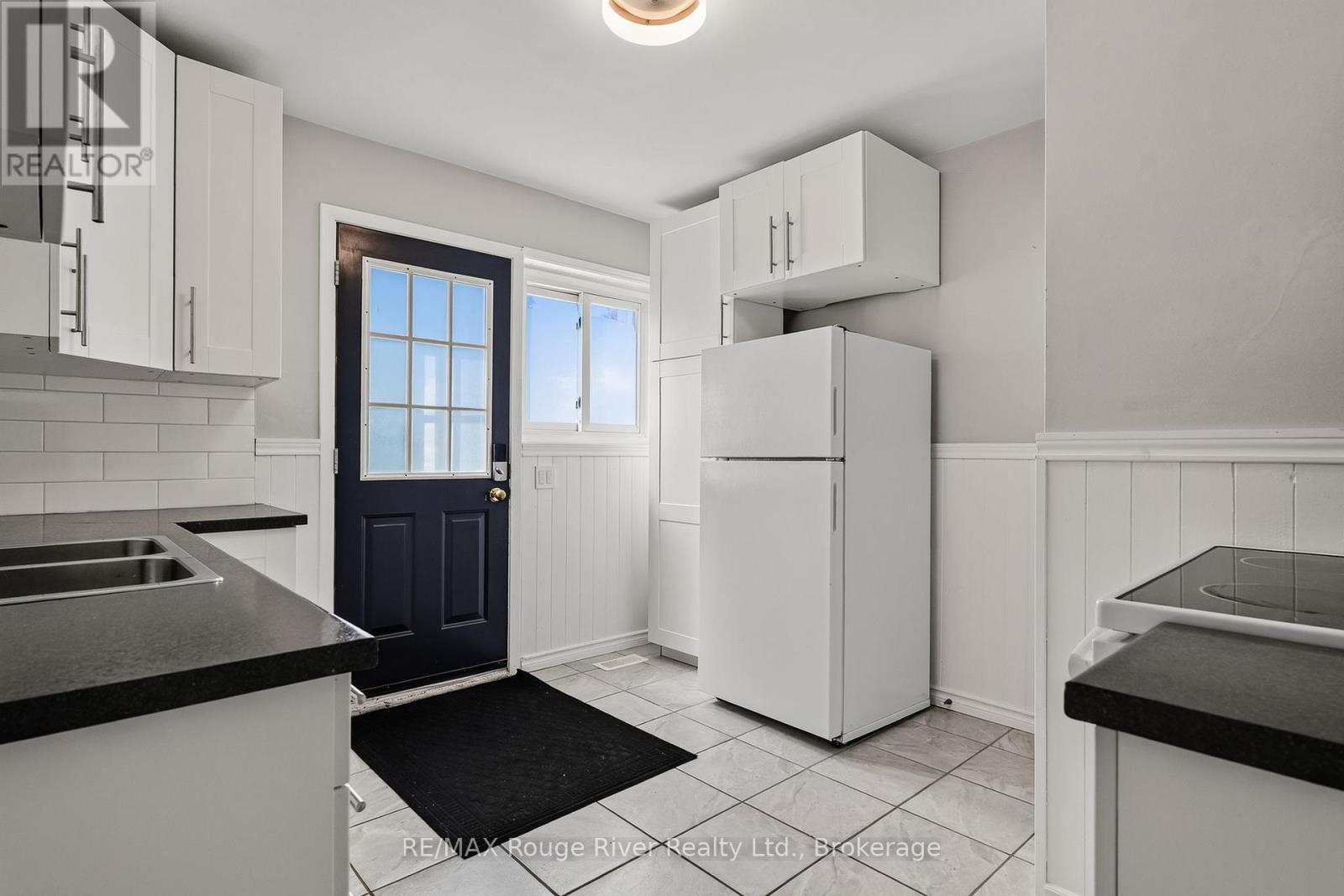 #8 137 FURNACE STREET - Image 13