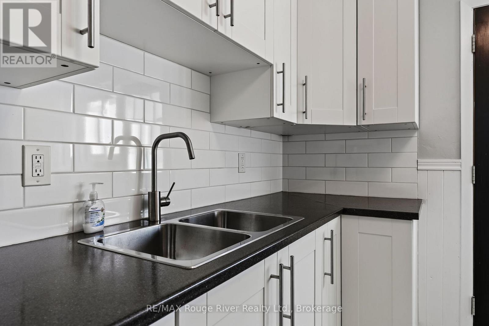 #8 137 FURNACE STREET - Image 14