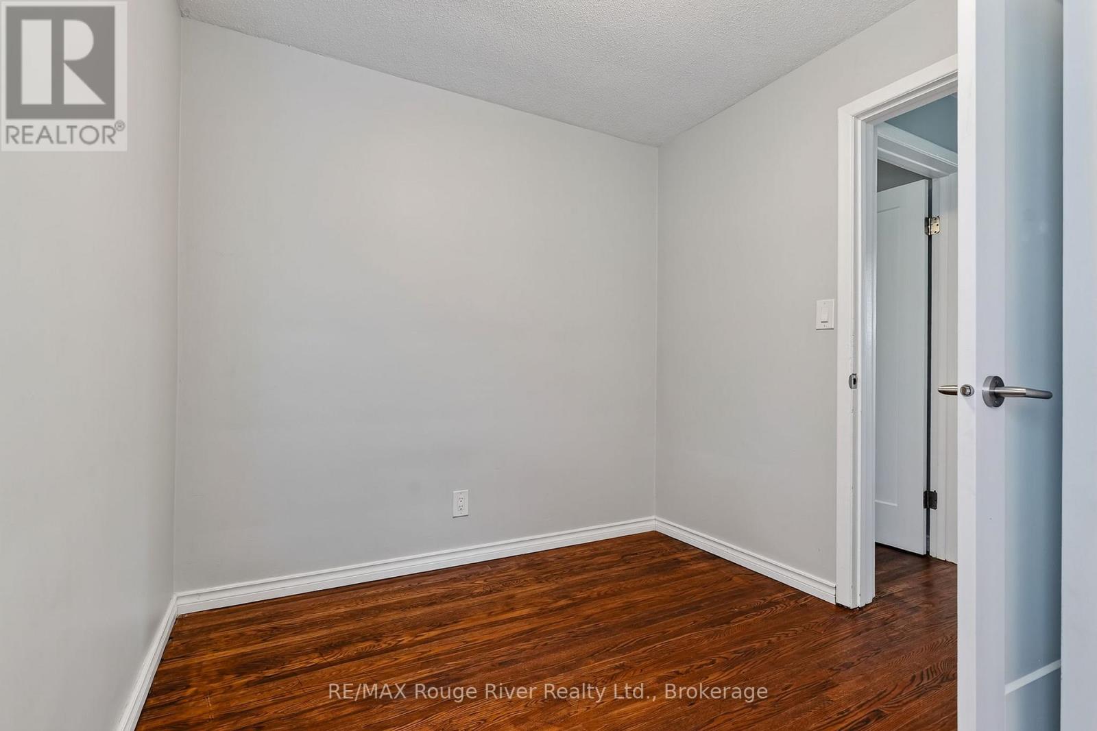 #8 137 FURNACE STREET - Image 25