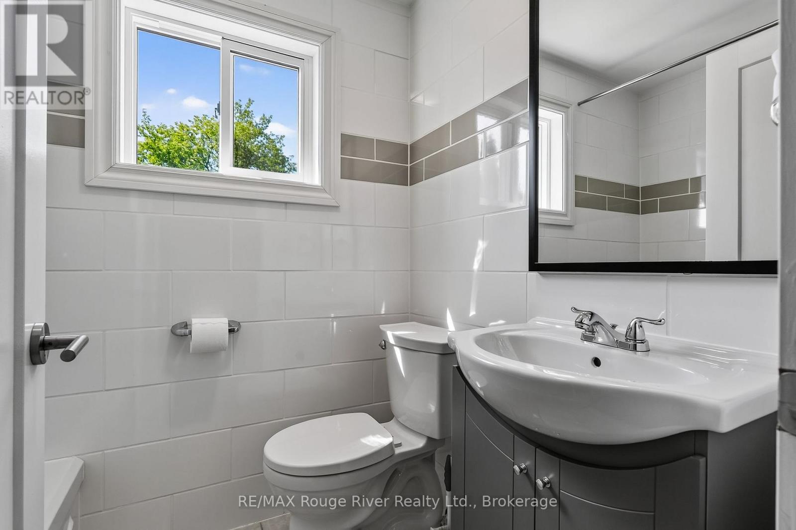 #8 137 FURNACE STREET - Image 26