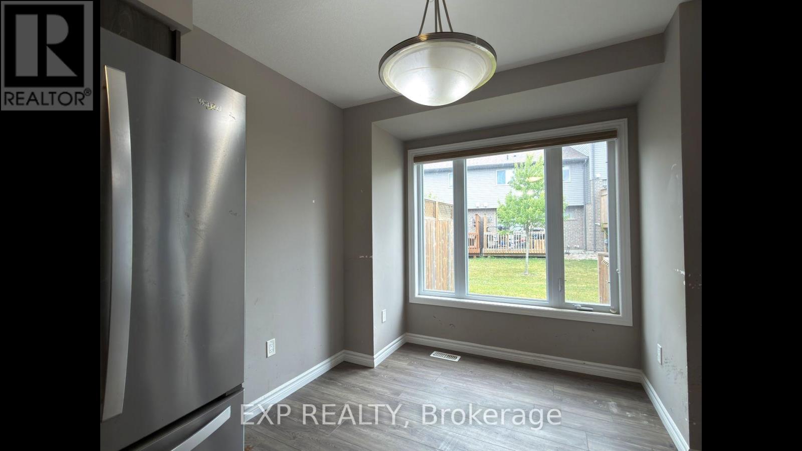 #90 3400 CASTLE ROCK PLACE - 10