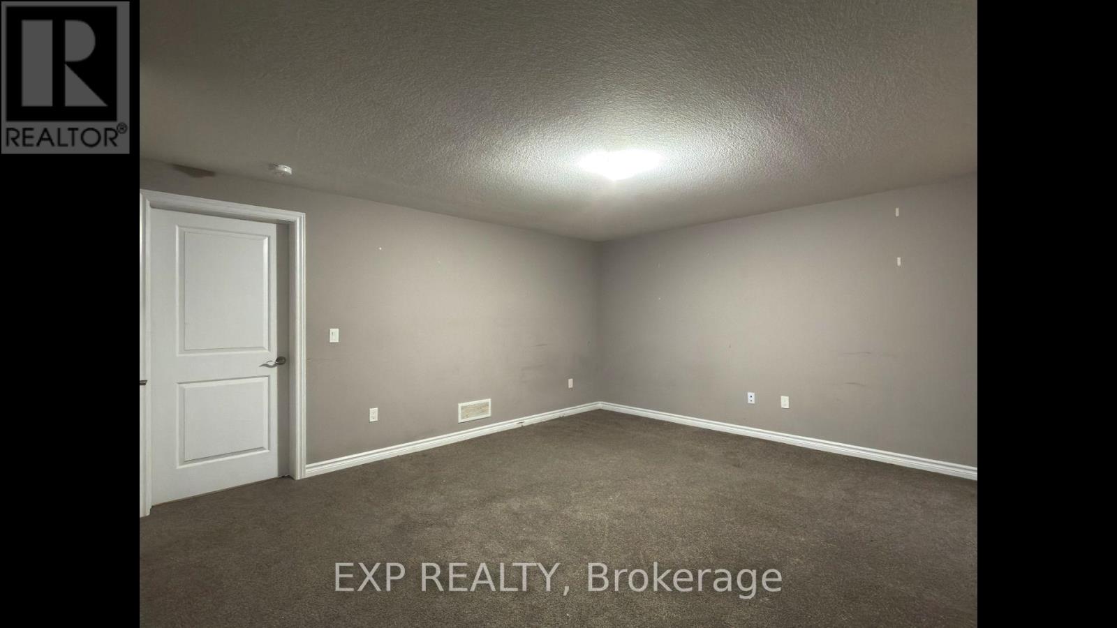 #90 3400 CASTLE ROCK PLACE - 21