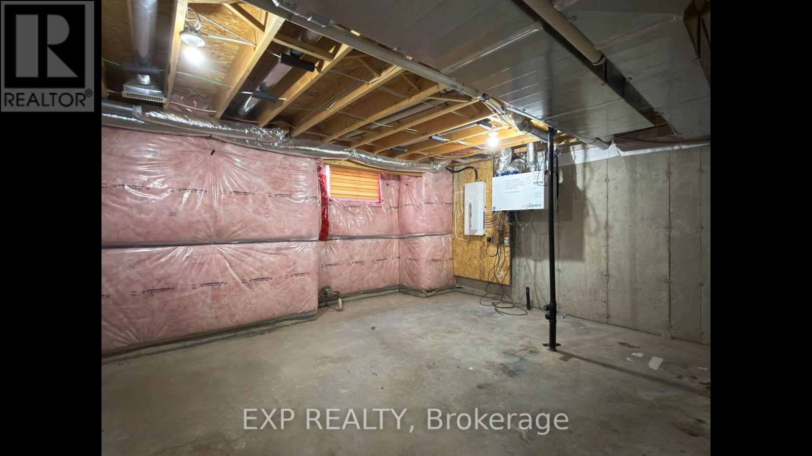 #90 3400 CASTLE ROCK PLACE - 23