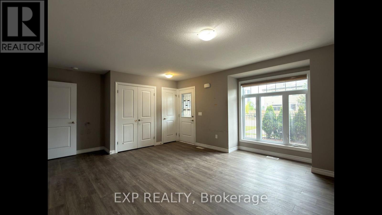 #90 3400 CASTLE ROCK PLACE - 6