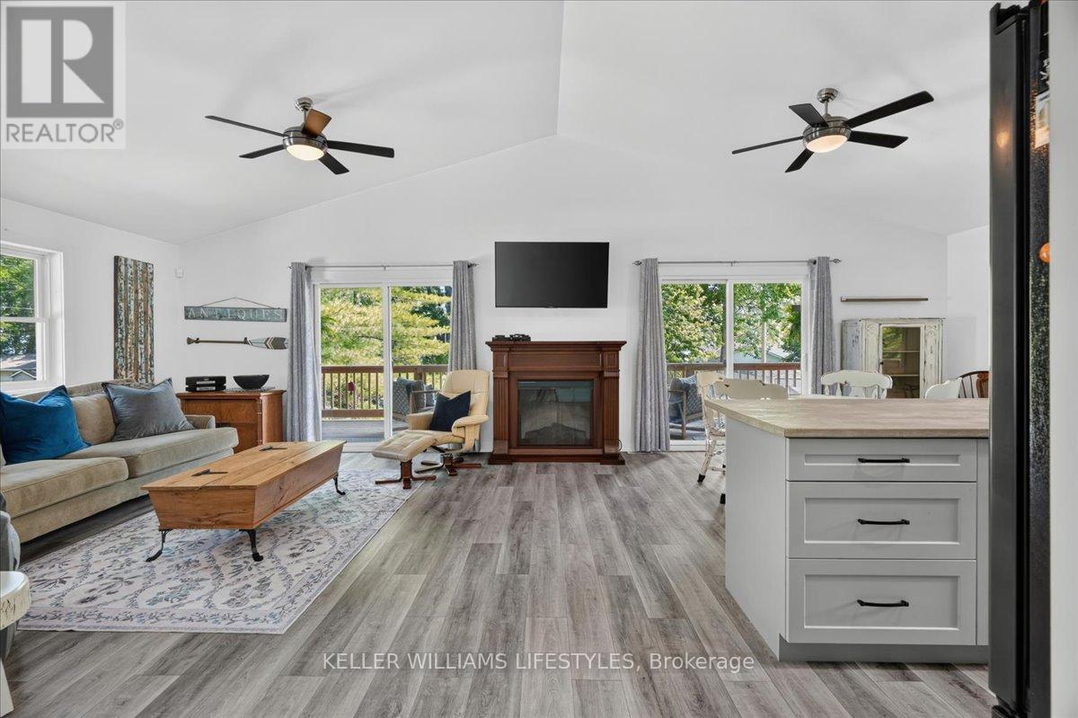 9904 LAKE ROAD - 12