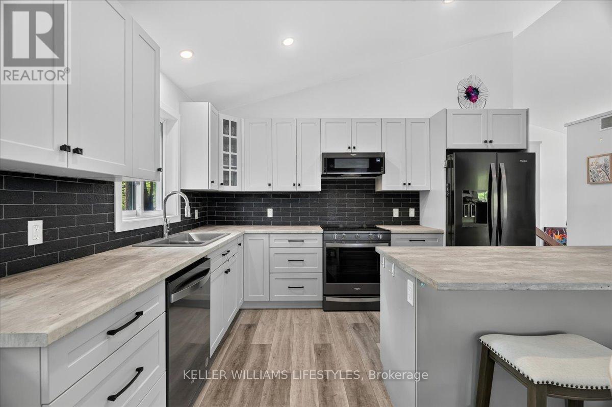 9904 LAKE ROAD - 18