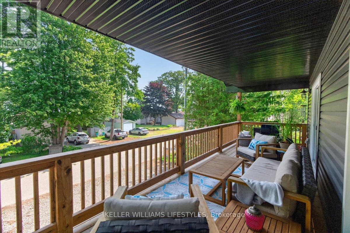 9904 LAKE ROAD - 26