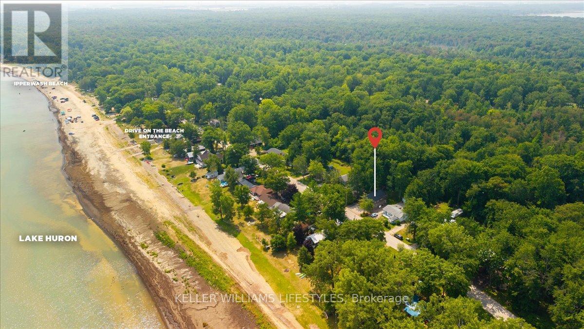 9904 LAKE ROAD - 44