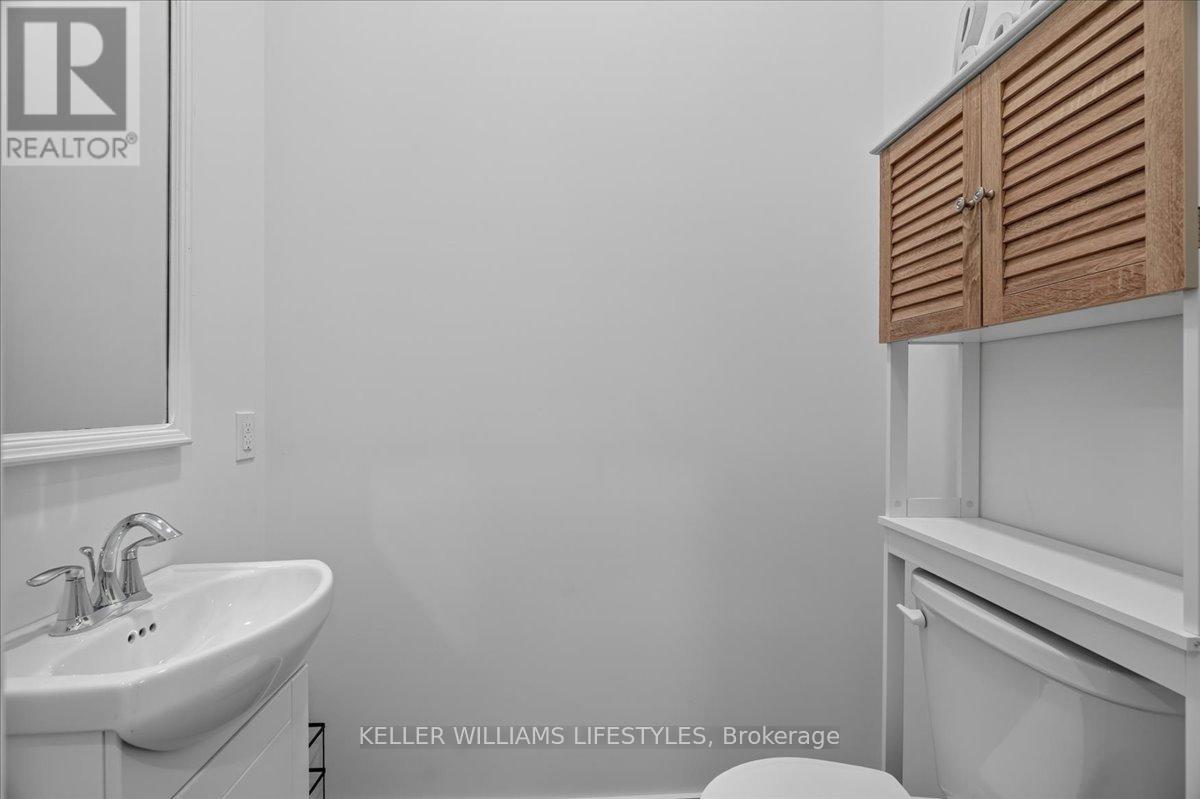 9904 LAKE ROAD - 8