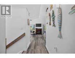 9904 Lake Road, Lambton Shores, ON N0N1J1 Photo 11