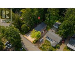 9904 Lake Road, Lambton Shores, ON N0N1J1 Photo 32
