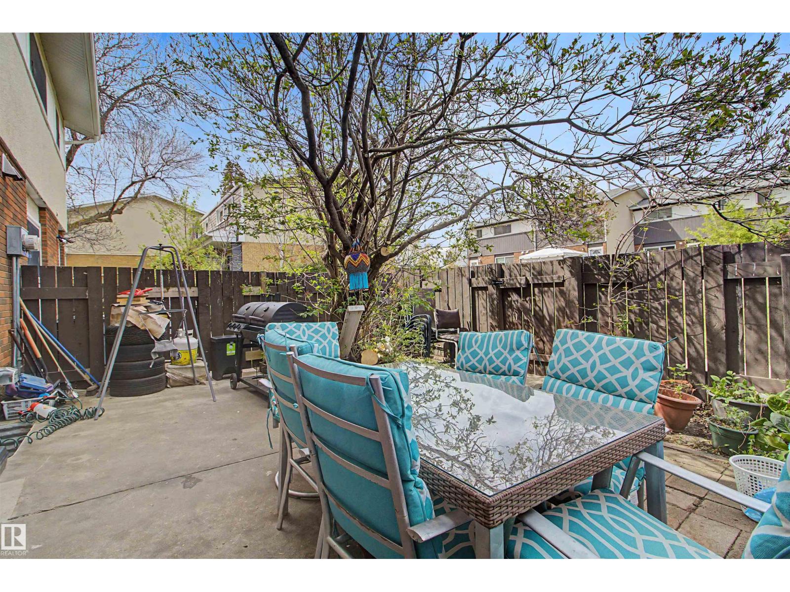 5724 143 AV NW - 23